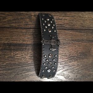 Cross cuff bracelet